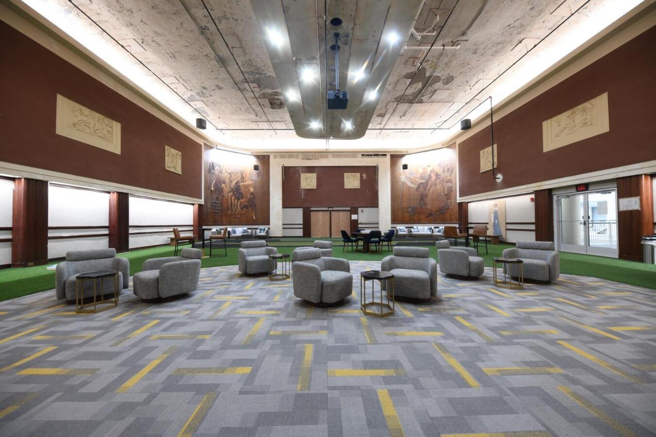 Free Parking! Downtown King Suite Lucas Oil- Conv Center Skywalk#1 Indianapolis Exteriér fotografie